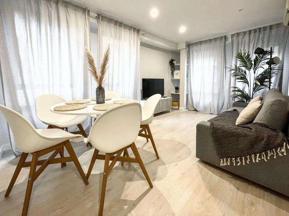 Vtz El Balcon De Plaza Sas Lägenhet Zaragoza Exteriör bild